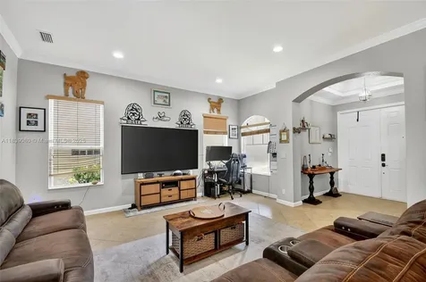 1086 Grove Park Circle Boynton Beach FL 33436