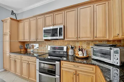 1086 Grove Park Circle Boynton Beach FL 33436