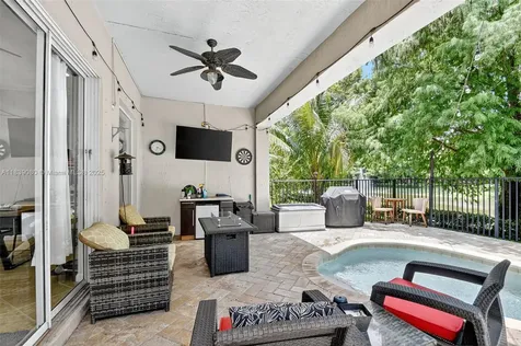 1086 Grove Park Circle Boynton Beach FL 33436