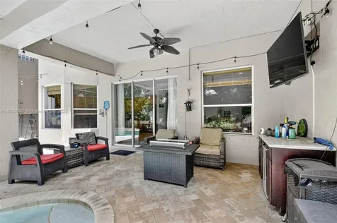 1086 Grove Park Circle Boynton Beach FL 33436