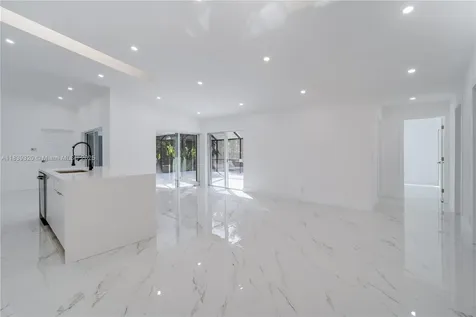1655 NW 111th Way Coral Springs FL 33071