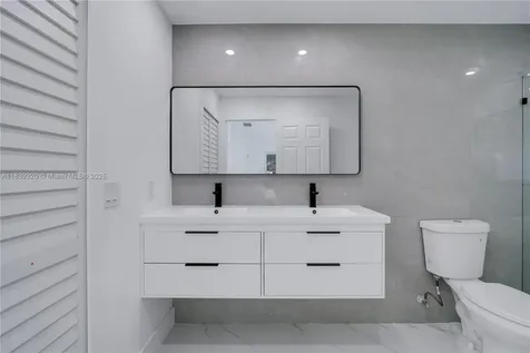 1655 NW 111th Way Coral Springs FL 33071