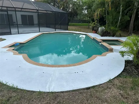 1655 NW 111th Way Coral Springs FL 33071