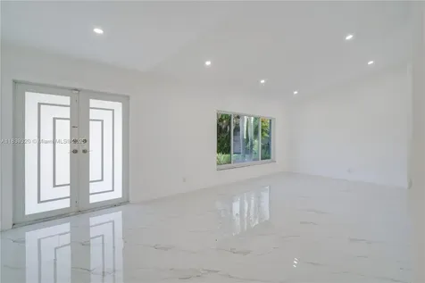 1655 NW 111th Way Coral Springs FL 33071