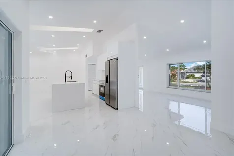 1655 NW 111th Way Coral Springs FL 33071