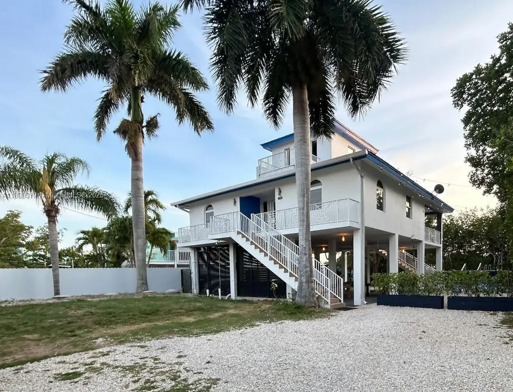 350 Hazel Street Key Largo FL 33037