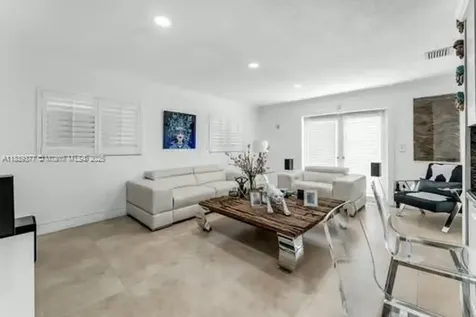 323 NW 136th Place Miami FL 33182