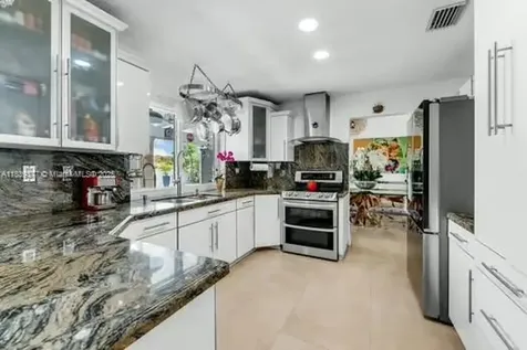 323 NW 136th Place Miami FL 33182