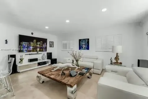 323 NW 136th Place Miami FL 33182
