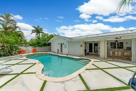 323 NW 136th Place Miami FL 33182