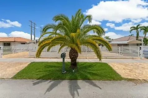 323 NW 136th Place Miami FL 33182