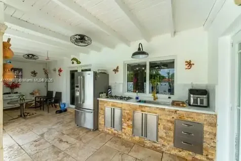 323 NW 136th Place Miami FL 33182