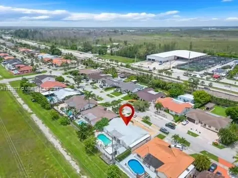 323 NW 136th Place Miami FL 33182