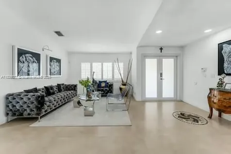 323 NW 136th Place Miami FL 33182