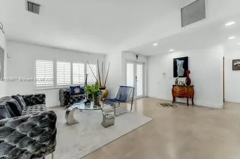 323 NW 136th Place Miami FL 33182
