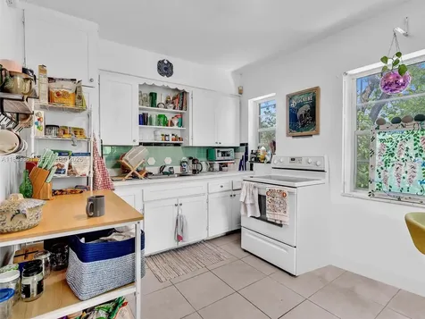 3210 E Elizabeth Street Miami FL 33133