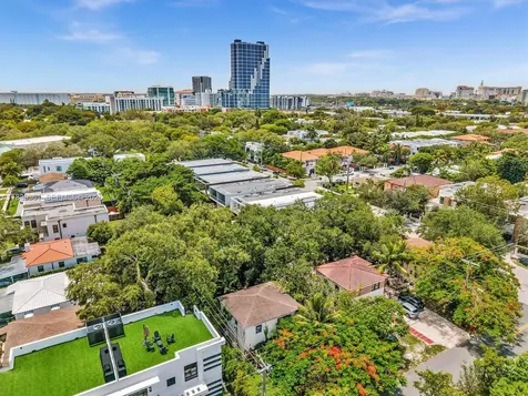 3210 E Elizabeth Street Miami FL 33133