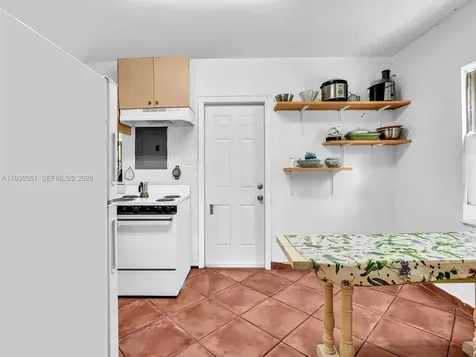 3210 E Elizabeth Street Miami FL 33133