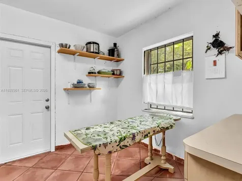 3210 E Elizabeth Street Miami FL 33133