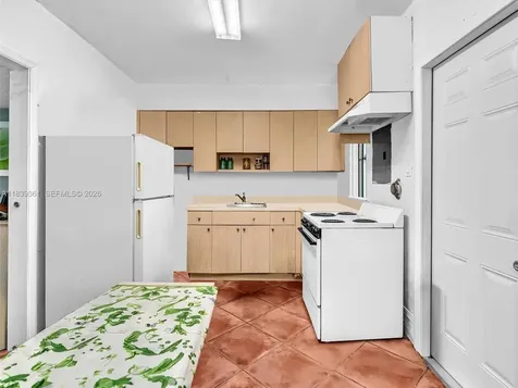 3210 E Elizabeth Street Miami FL 33133