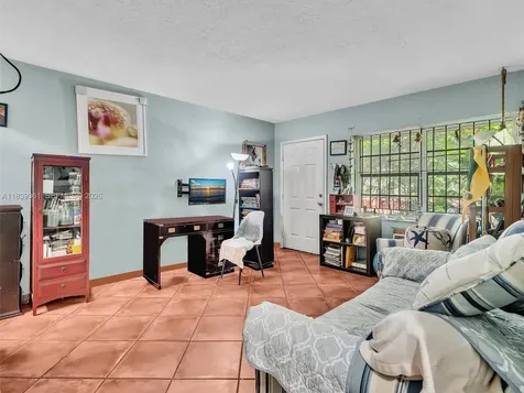 3210 E Elizabeth Street Miami FL 33133