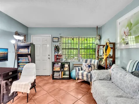 3210 E Elizabeth Street Miami FL 33133