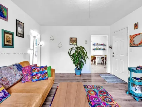 3210 E Elizabeth Street Miami FL 33133
