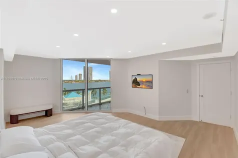 3370 Hidden Bay Drive Aventura FL 33180