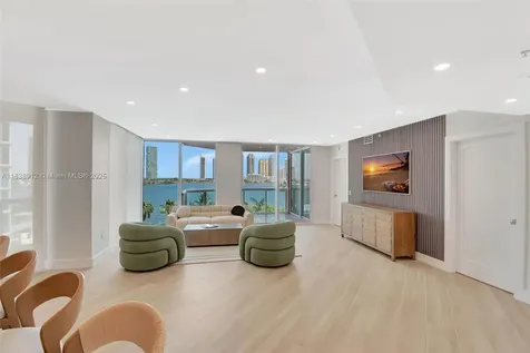3370 Hidden Bay Drive Aventura FL 33180