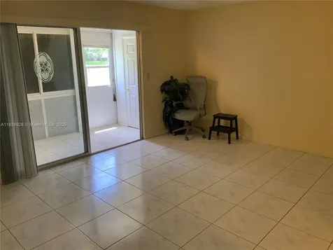 2405 Antigua Circle Coconut Creek FL 33066