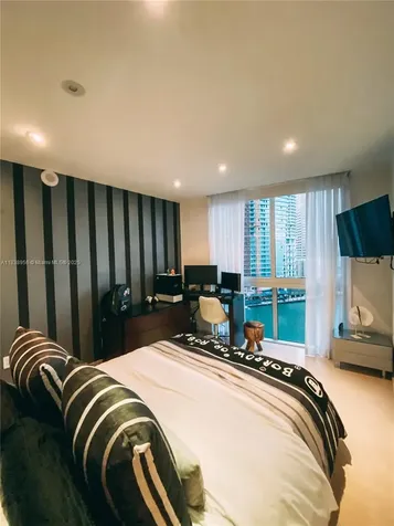 465 Brickell Avenue Miami FL 33131