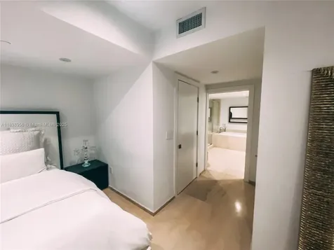 465 Brickell Avenue Miami FL 33131