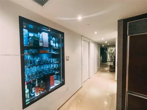 465 Brickell Avenue Miami FL 33131
