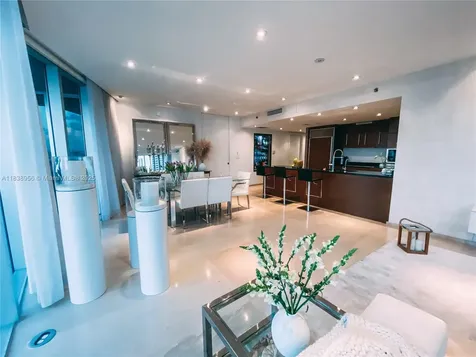 465 Brickell Avenue Miami FL 33131