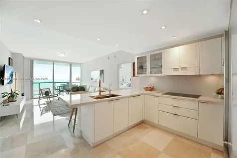 6799 Collins Avenue Miami Beach FL 33141