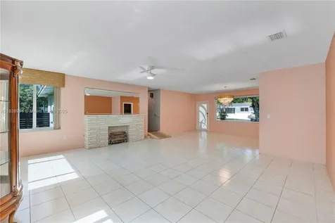 14701 NE 2nd Court Miami FL 33161