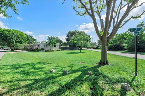 14701 NE 2nd Court Miami FL 33161