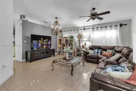 25237 SW 133rd Place Homestead FL 33032