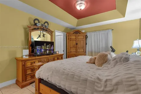 25237 SW 133rd Place Homestead FL 33032