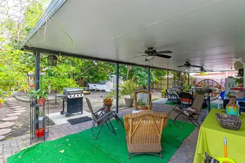 25237 SW 133rd Place Homestead FL 33032