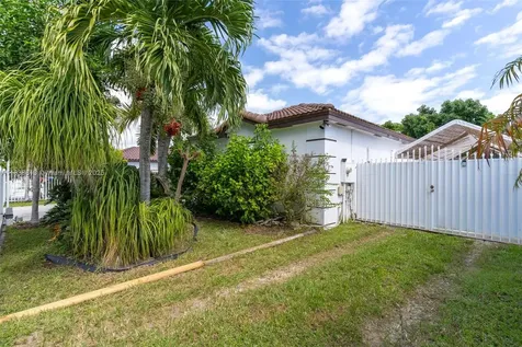 25237 SW 133rd Place Homestead FL 33032