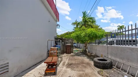 10200 SW 56th Street Miami FL 33165
