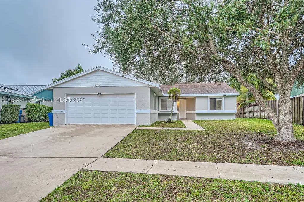10897 Grandview Court Royal Palm Beach FL 33411