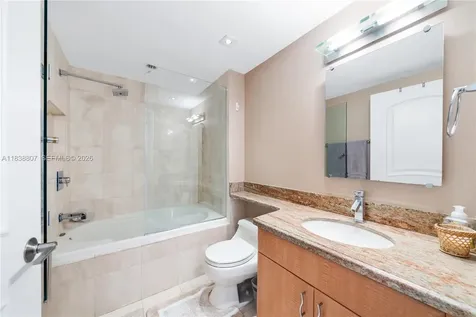 2000 Island Boulevard Aventura FL 33160
