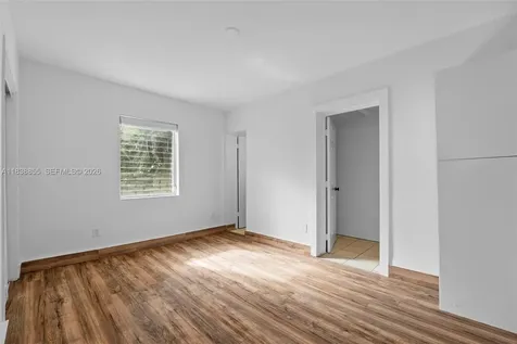 738 Fernwood Road Key Biscayne FL 33149