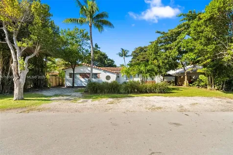 738 Fernwood Road Key Biscayne FL 33149
