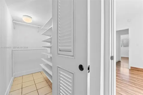 738 Fernwood Road Key Biscayne FL 33149