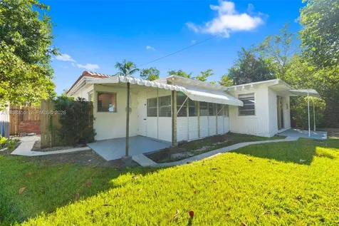738 Fernwood Road Key Biscayne FL 33149