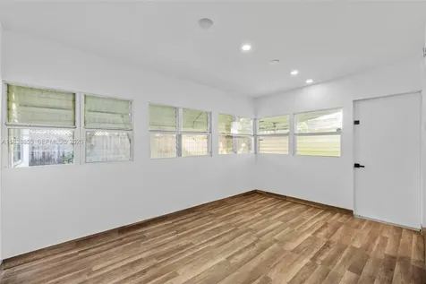 738 Fernwood Road Key Biscayne FL 33149