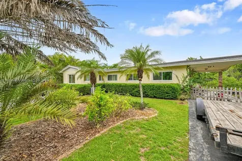 85 NW 21st Street Homestead FL 33030